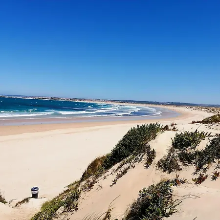 Ferienhaus Historic Vineyard Retreat - 1785 Country In Peral Peral (Lisbon)