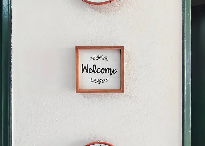 Historic Vineyard Retreat - 1785 Country In Peral Semesterbostad