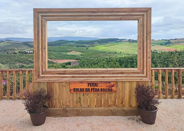 Semesterbostad Historic Vineyard Retreat - 1785 Country In Peral *